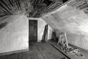 Slave quarter in attic of 1840s wing
